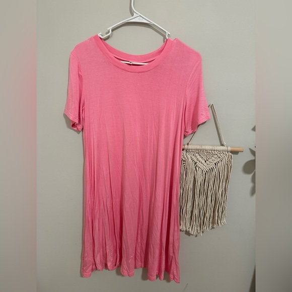 BRIGHT PINK TSHIRT DRESS - Picture 2 of 5